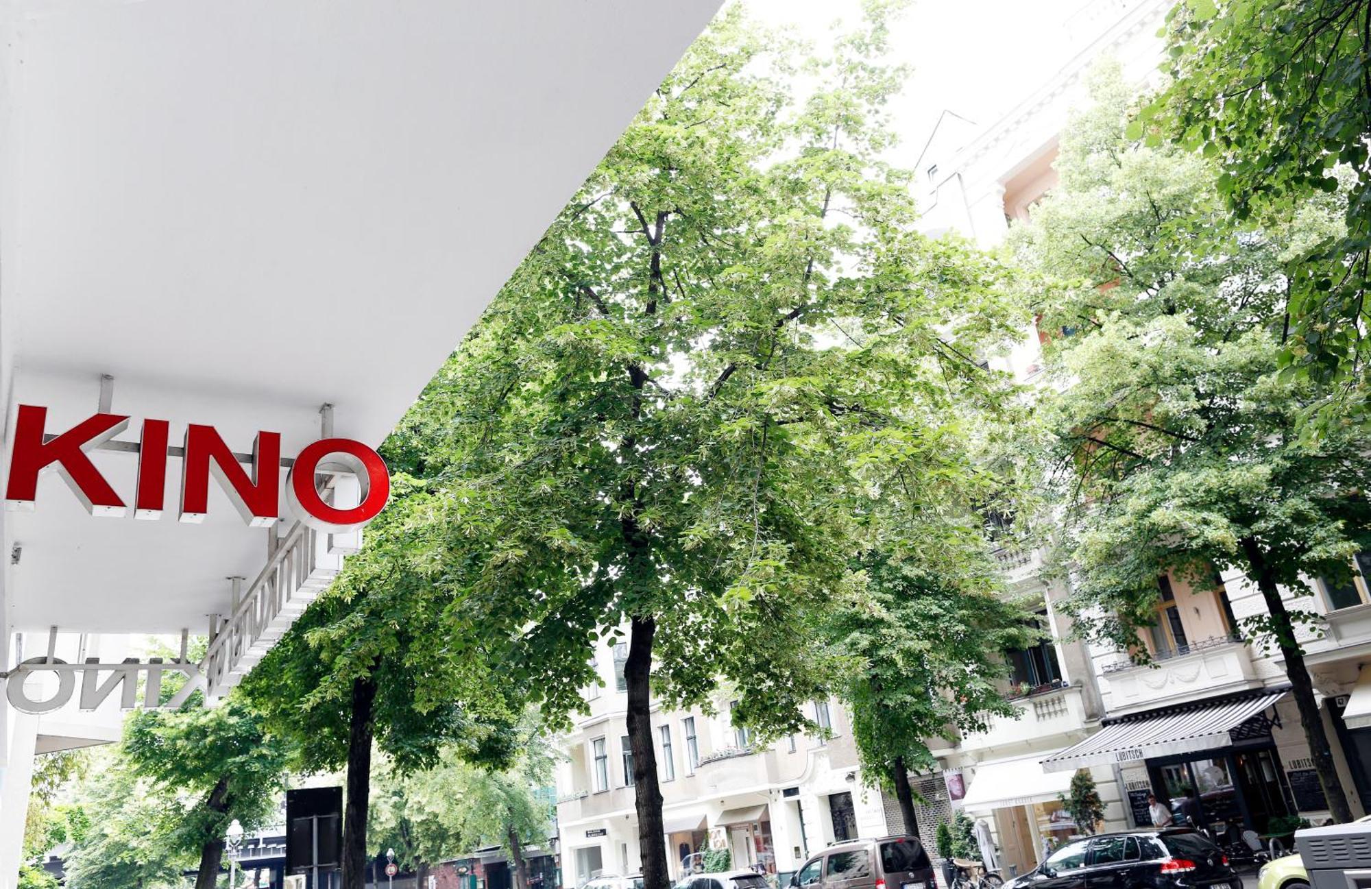 Nieb By Rockchair Apartments L Superhost Status L 3 Bedrooms Boxspringbeds 3 Bathrooms In Center "Kurfuerstendamm" - Cozy Family & Business Flair Welcomes You! Berlin Bagian luar foto