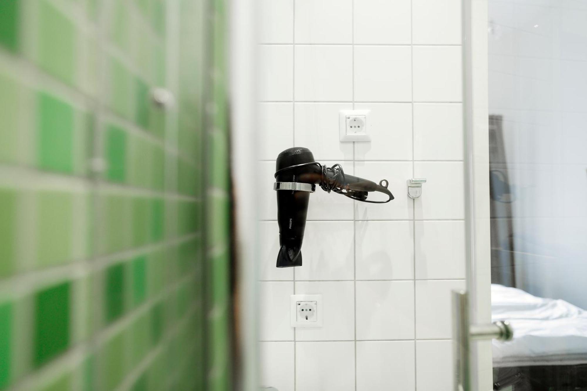 Nieb By Rockchair Apartments L Superhost Status L 3 Bedrooms Boxspringbeds 3 Bathrooms In Center "Kurfuerstendamm" - Cozy Family & Business Flair Welcomes You! Berlin Bagian luar foto