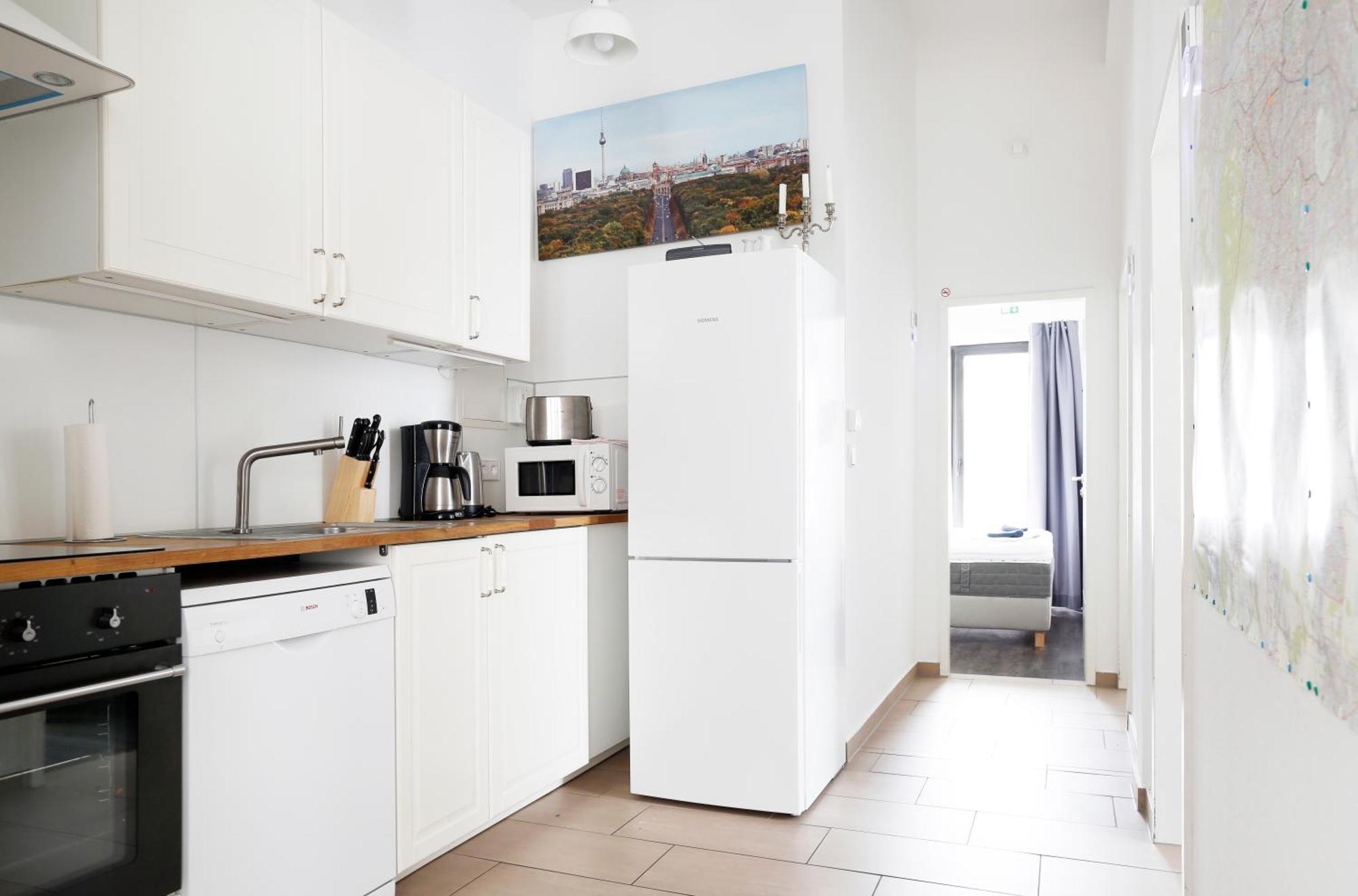Nieb By Rockchair Apartments L Superhost Status L 3 Bedrooms Boxspringbeds 3 Bathrooms In Center "Kurfuerstendamm" - Cozy Family & Business Flair Welcomes You! Berlin Bagian luar foto