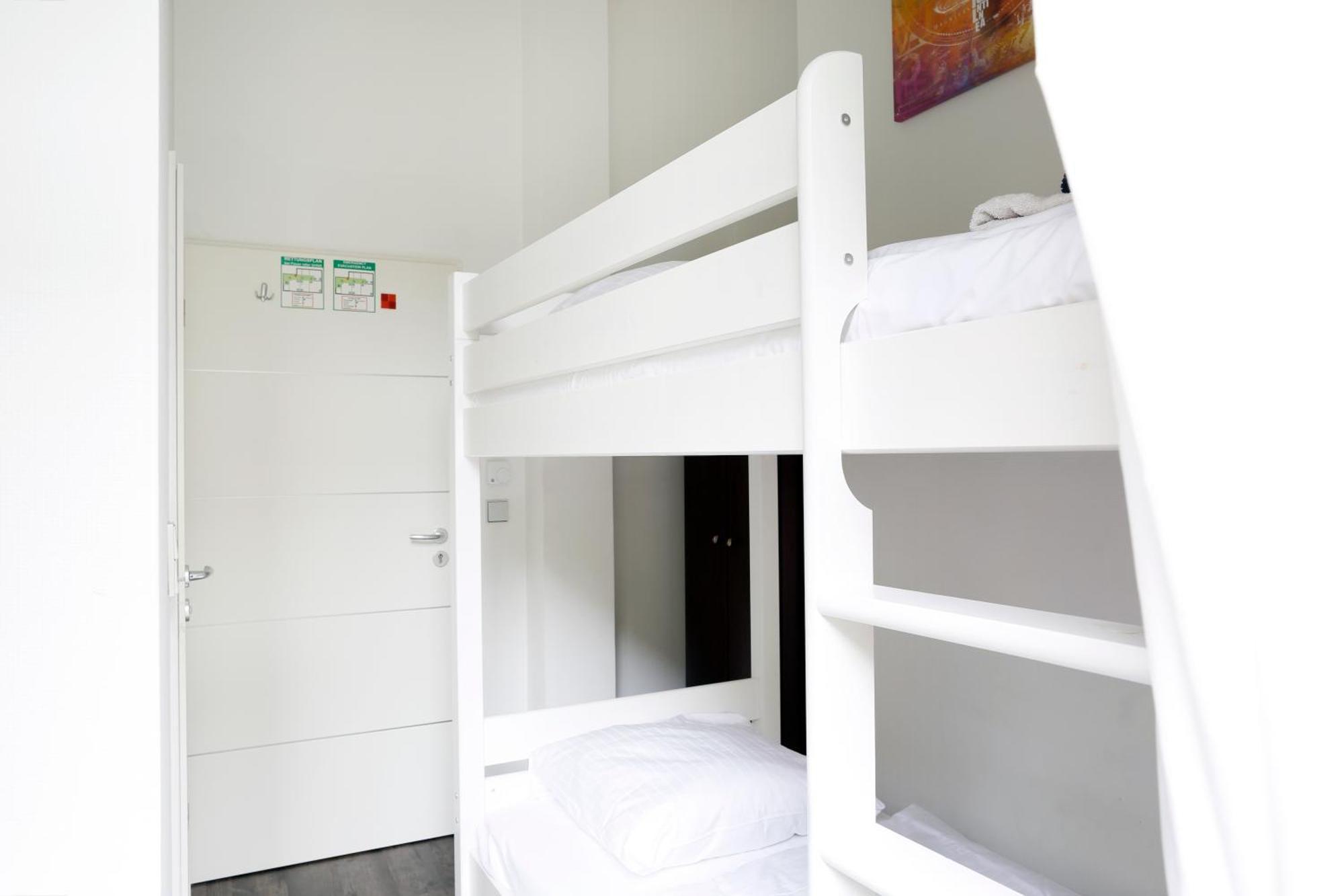 Nieb By Rockchair Apartments L Superhost Status L 3 Bedrooms Boxspringbeds 3 Bathrooms In Center "Kurfuerstendamm" - Cozy Family & Business Flair Welcomes You! Berlin Bagian luar foto